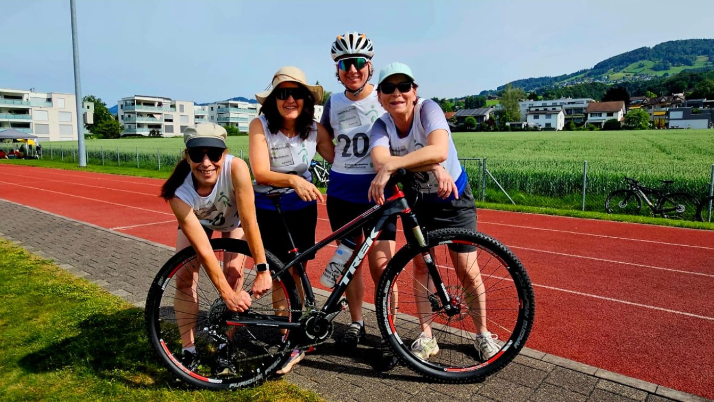 6-gigathlon-team-vor-start.jpg